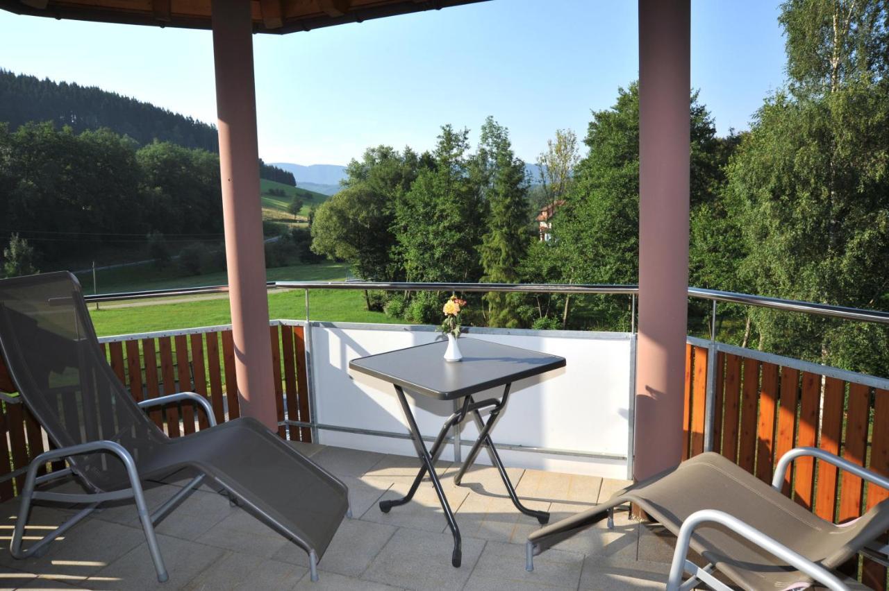 Landgasthof Adler Pelzmuehle Biederbach Bagian luar foto